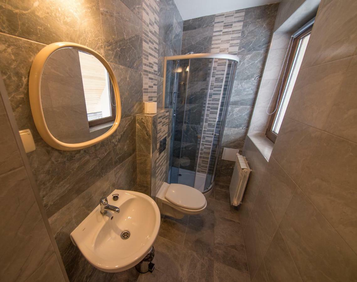 Pokoje I Apartamenty Nad Potokiem Zakopane Bagian luar foto